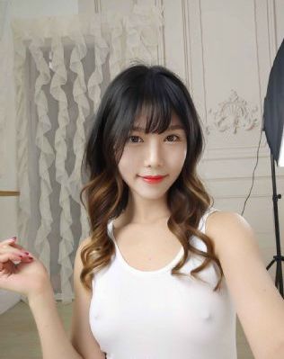 金梅瓶2